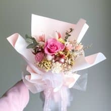 浪漫粉色韓式花束 永生花 情人節花束 告白 求婚