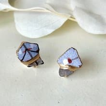 京焼　金継ぎ　ネジバネ式イヤリング　紫　絵付け　アイオライト　天然石　 伝統工芸　No.215