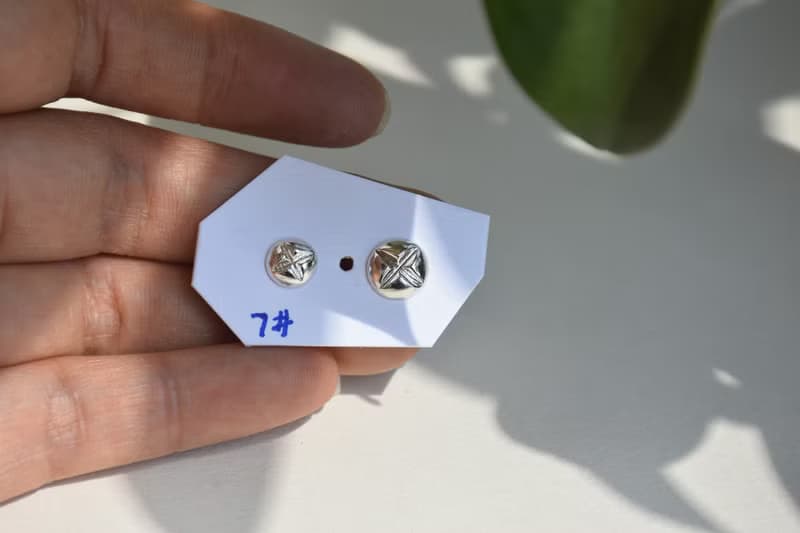 原創手工工業感螺絲釘不對稱純銀耳釘