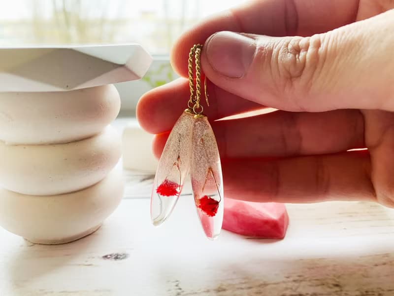 Handmade resin earrings Red Flowers, Birthday gift for women, Dangle earrings