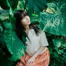 印花樂X連俞涵 低腰線拼接長洋裝/花開原野/百合橙花/山羌閱覽室
