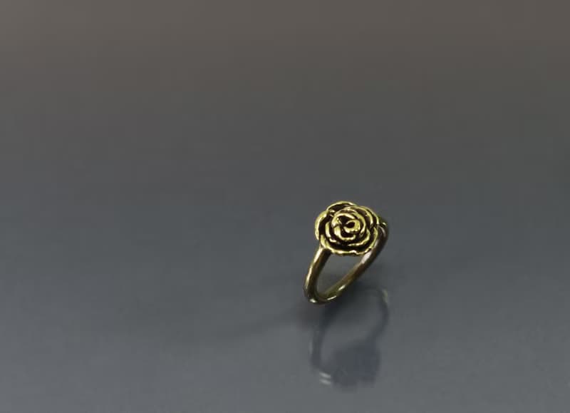 花系列-手捏玫瑰黃銅戒(中)