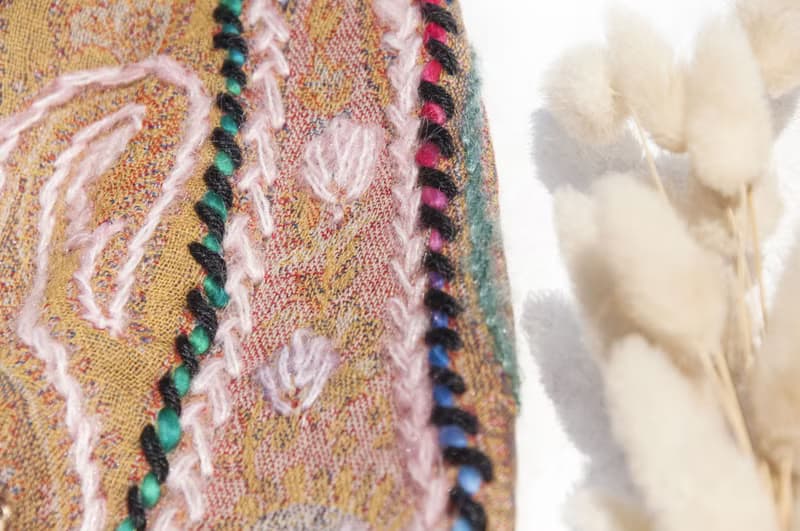羊絨毯 刺繡毛毯 羊毛蓋毯 保暖披肩 露營毛毯 水煮羊毛披肩/針織圍巾/刺繡圍巾/羊絨披巾/喀什米爾Cashmere-花