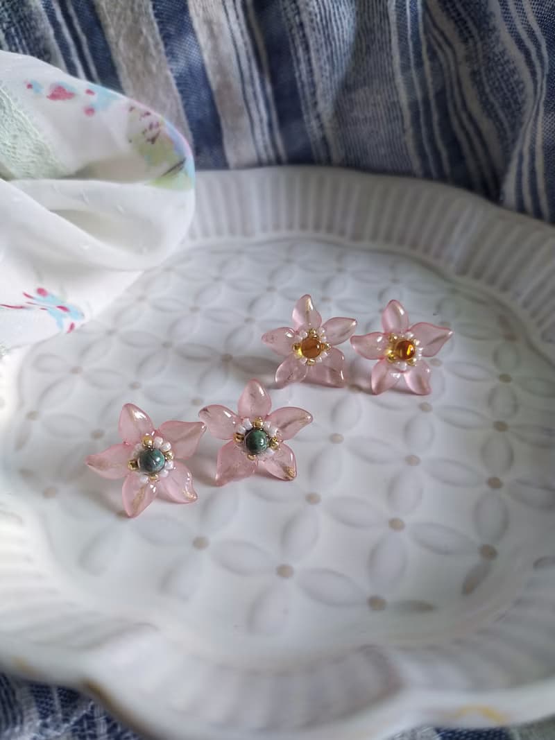 花雨系 透明感耳環 / 珊瑚