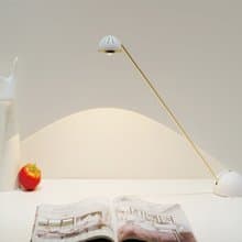 【免運特惠】簡約現代創意學習專用護眼燈聖誕禮物COMELY