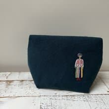 fingirl1000-NO.278一股刺繡旅行小窗包-1000枚女子展