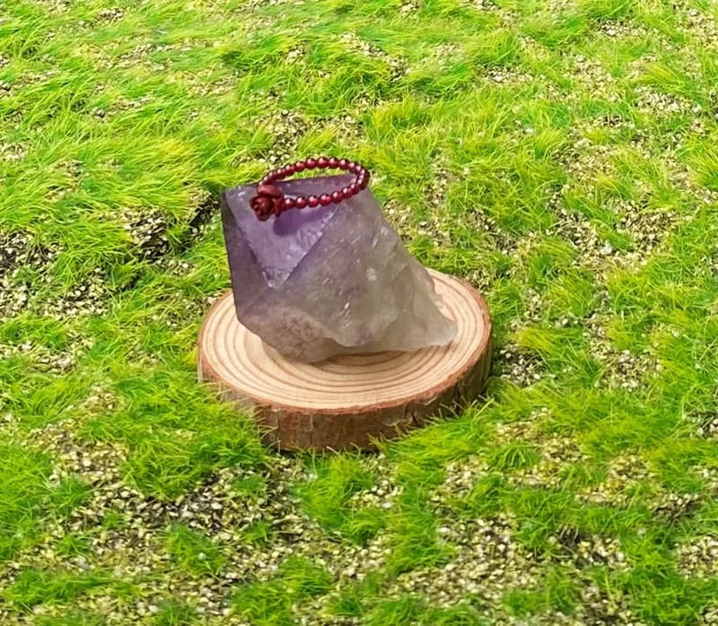 能量礦石-紫水晶骨幹 冥想 療癒  避邪化煞 吸收負能量 快速出貨