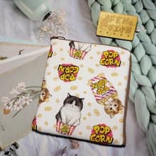 動物系列-韓國設計師布爆米花桶貓咪L型拉鍊袋鋪棉-電子書保護套