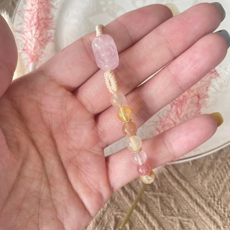 溫柔招桃花扣式編織手鍊