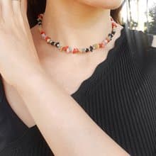Choker of raw gemstones, coral, jasper, tourmaline, calcite, opal necklace