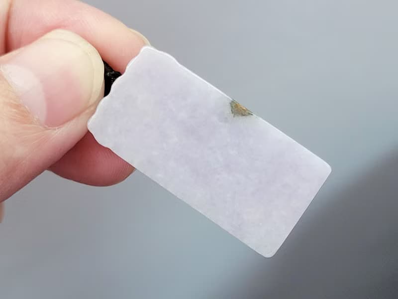 【親翠】天然翡翠 冰紫仿古花紋長方牌項鍊 | 茶色胎記 | 特色美