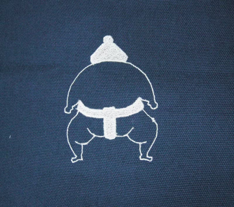刺繡門簾(包桿式)(藍厚帆布 白色繡線) __家飾類 免運 文青 門簾