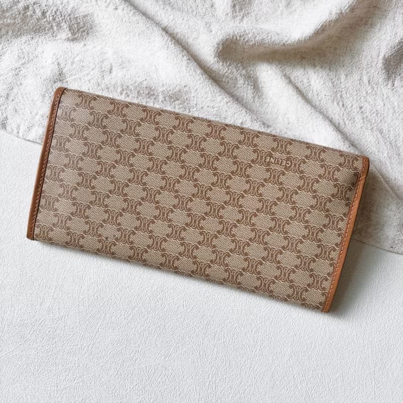 Vintage Celine 奶茶色皮標長夾