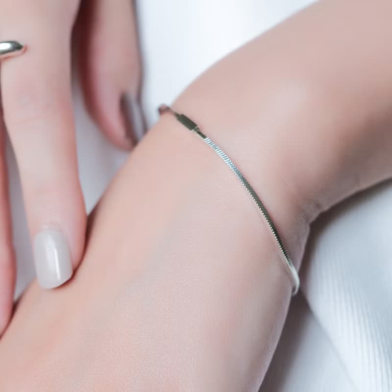 Space Ice - Magenta Mist - 簡約方蛇鍊手環-純銀