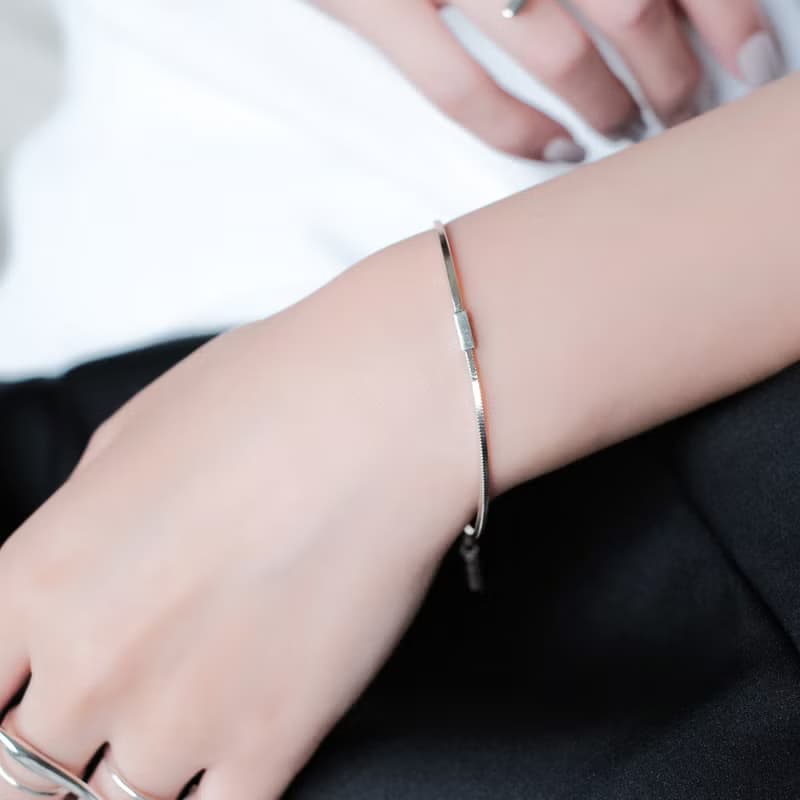 Space Ice - Magenta Mist - 簡約方蛇鍊手環-純銀