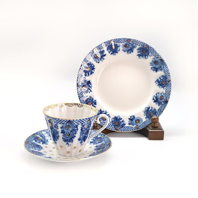 花籃盛景-22K金手工三件式杯盤禮組