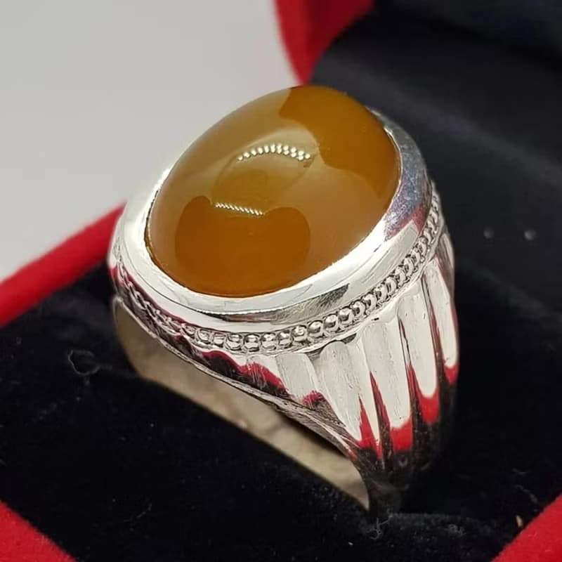 Zard aqeeq ring Yemeni Agate stone, Yellow aqeeq mens ring, Old Deep yellow ring