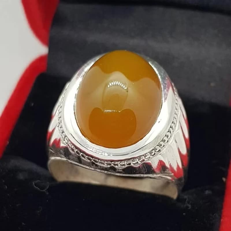 Zard aqeeq ring Yemeni Agate stone, Yellow aqeeq mens ring, Old Deep yellow ring