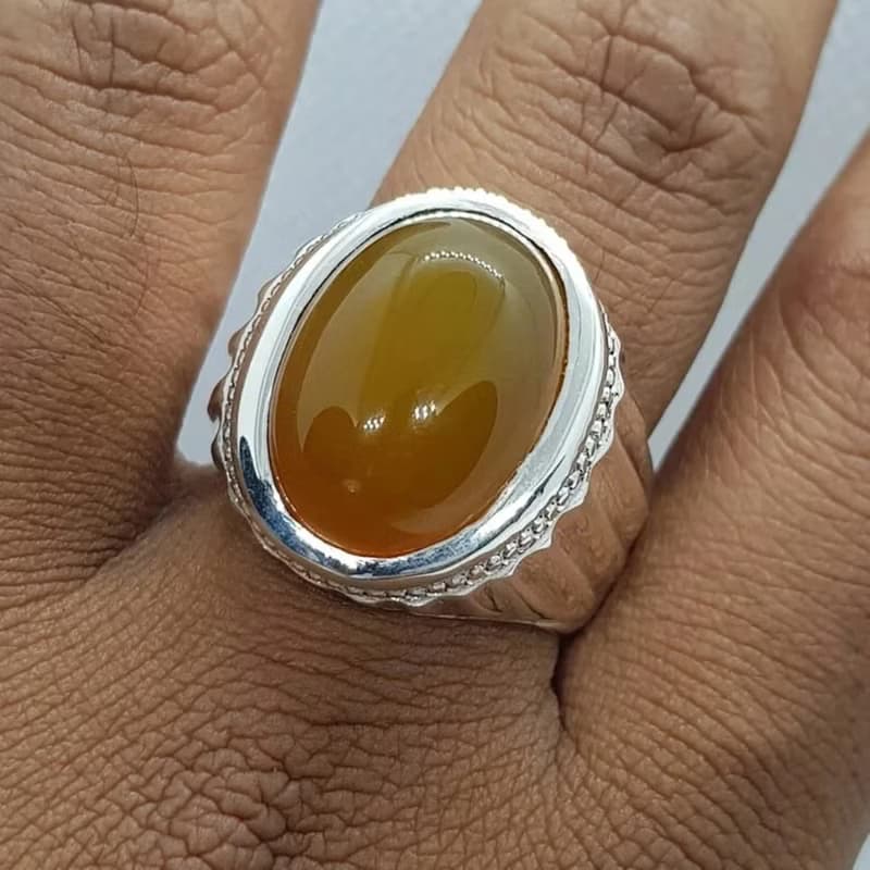 Zard aqeeq ring Yemeni Agate stone, Yellow aqeeq mens ring, Old Deep yellow ring