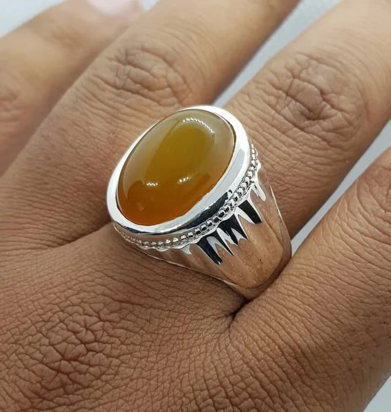 Zard aqeeq ring Yemeni Agate stone, Yellow aqeeq mens ring, Old Deep yellow ring