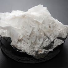 白色玫瑰方解石 靈修 招財 破煞 防小人