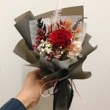 Miss。花謎 【唯一】永生玫瑰花束