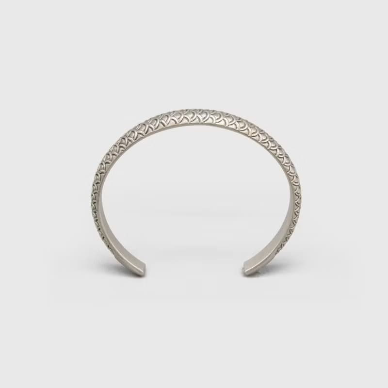 Scale Bangle / DB-3