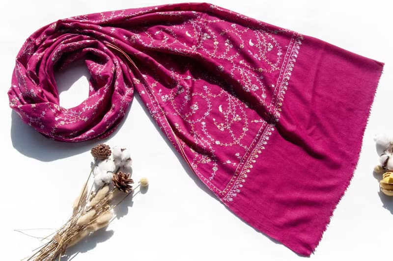 喀什米爾Cashmere/羊絨圍巾/純羊毛圍巾披巾/戒指絨披肩-刺繡花朵
