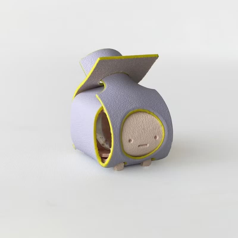 身を守る革のミニオブジェ【sisyu / ししゅ】(パープル×ベージュピンク×イエローグリーン)