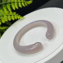 精品 紫灰色瑪瑙開口手鐲 54MM 冰潤起光雕刻貓爪 辟邪化煞增福