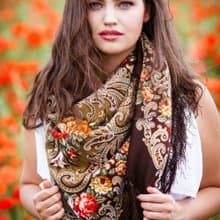 Pavlovo Posad Russian Shawl 100% Wool Scarf 125x125 cm Wrap Silk Fringe 1437-17