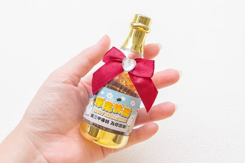 畢業禮物 米咕da0_migu插畫聯名款 香檳糖果瓶(金莎2顆入) 畢業