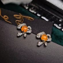 招財 送禮|法式甜美|高冰芬達黃翡蛋面4.5mm純銀鍍18k蝴蝶結耳環