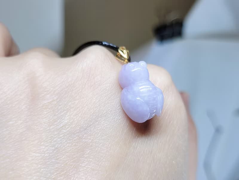 【親翠】天然翡翠 濃紫Q版蜜蜂18K金鎖頭鏈