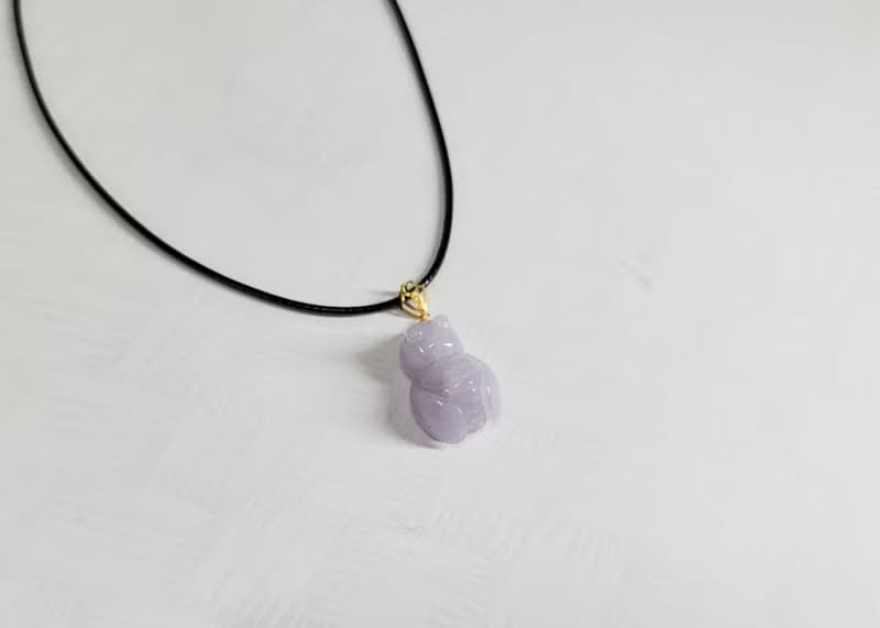 【親翠】天然翡翠 濃紫Q版蜜蜂18K金鎖頭鏈