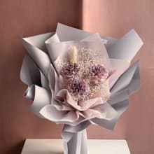 母親節限定永生滿天星索拉康乃馨花束