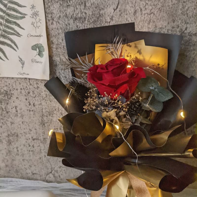 /小型永生花束/ 尊爵紅•你擁有我的心 永生花 情人節套組 生日禮