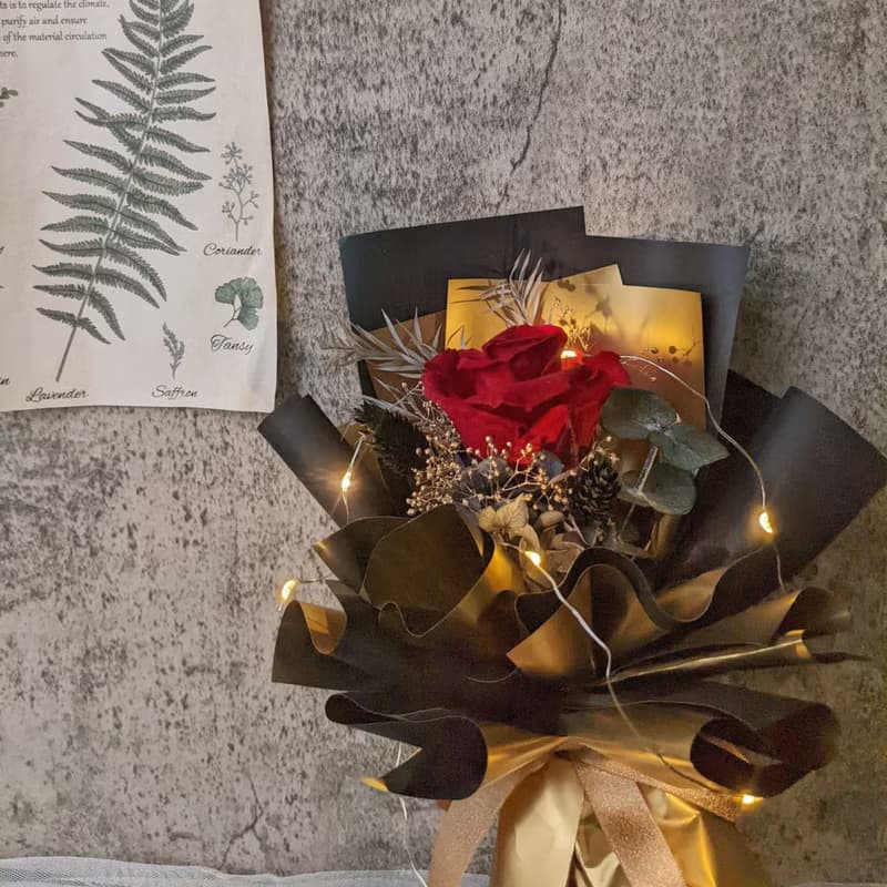/小型永生花束/ 尊爵紅•你擁有我的心 永生花 情人節套組 生日禮