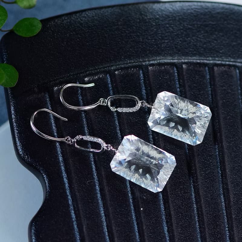 純天然白水晶切面長方形鳥巢耳墜 高冰起熒光 底色潔白均勻