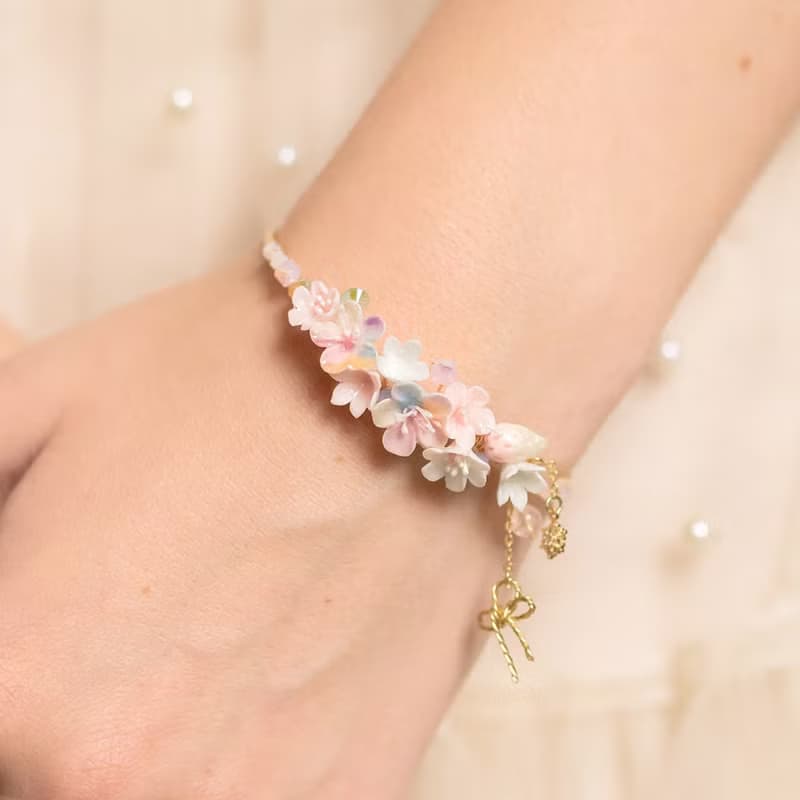 AURORA: 雪夜幻彩花束鍍14K金手鐲 - 手工飾品