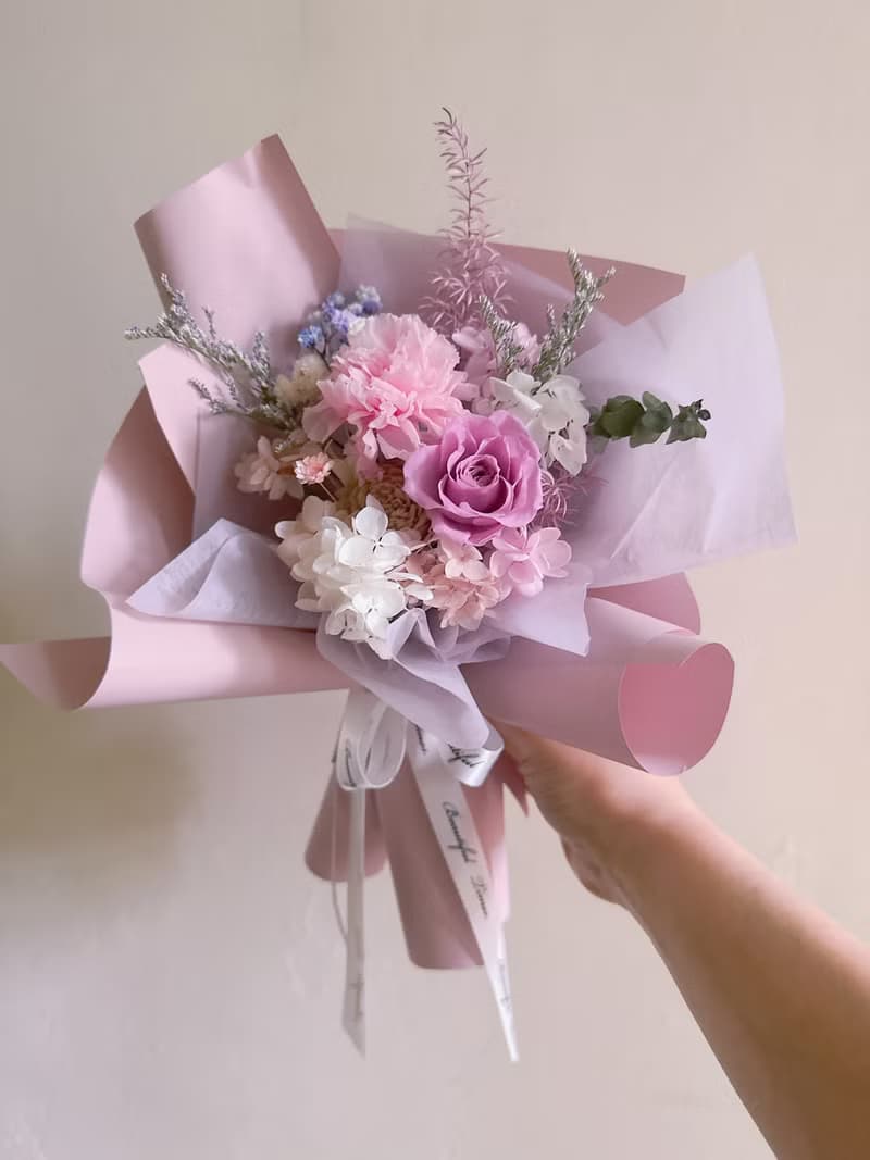 美好時光 | 粉紫不凋花花束、永生花花束、情人節、求婚花