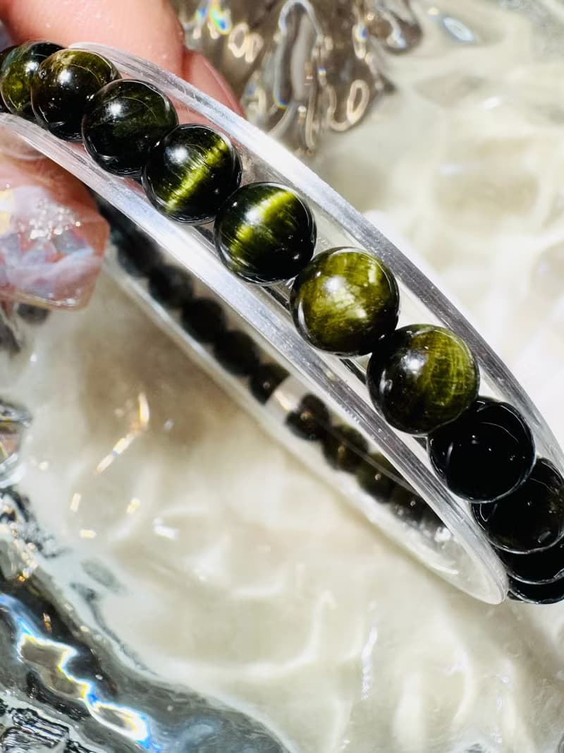 天然貓眼濃色青草色綠碧璽6mm水晶招財事業強磁場電氣石