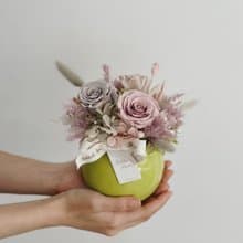 【永生玫瑰花盆花】• 情人節禮物/生日禮物/永生花/永生玫瑰花
