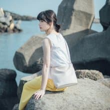 【人氣包包】Poppy皮革斜背包 - 奶昔白 真皮手袋 女友禮物