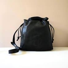 絕版古董包 Loewe 黑色中古抽繩包 單肩包 皮革包 斜背復古二手包