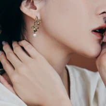 COR-DATE / 玫瑰小珍珠耳環