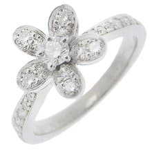 【日本直送】ヴァンクリーフ&アーペル Van Cleef & Arpels ソクラテス 8号 指輪 K18WG×ダイヤモンド フラワー レディース【中古】
