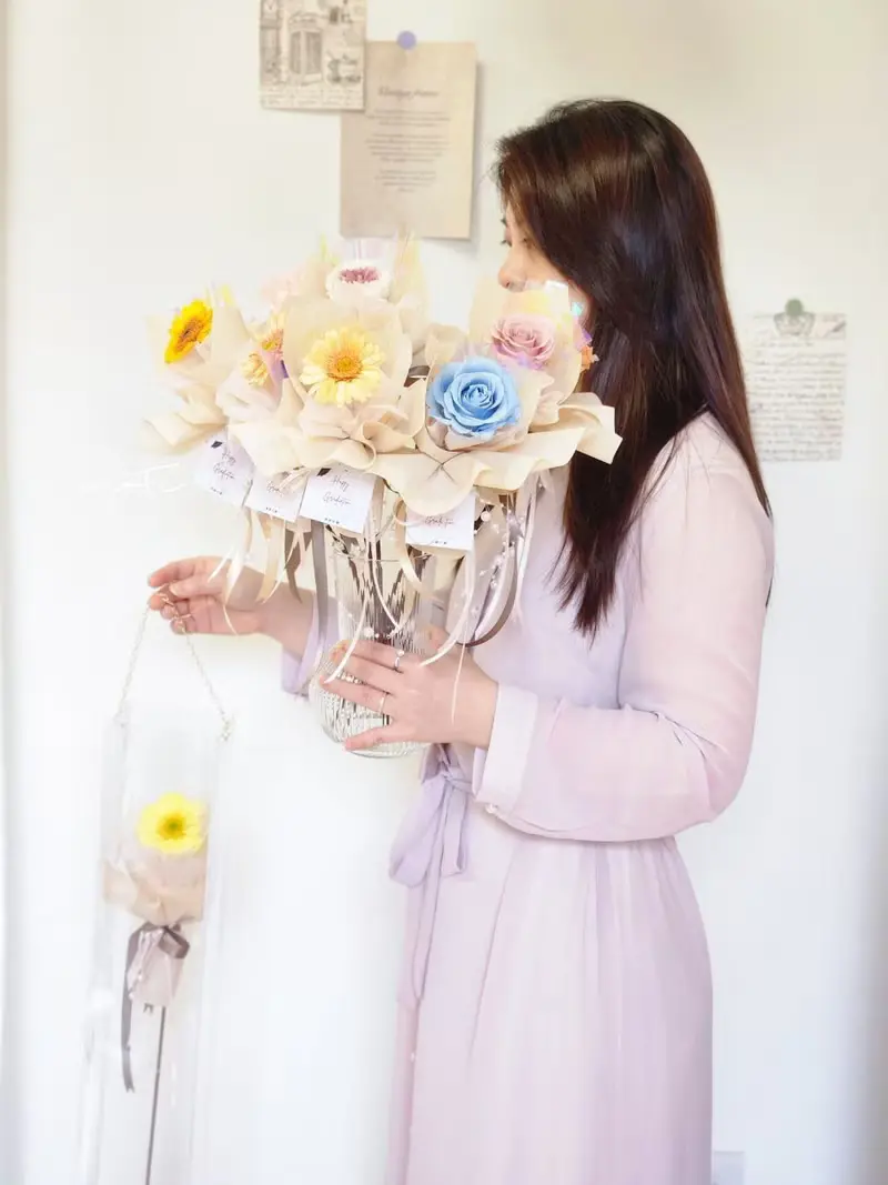 溫柔閃耀 永生花花束提盒  永生花 情人節  畢業花 太陽花