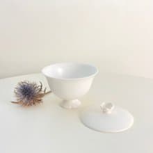 【茶具】白瓷高腳蓋碗杯120ml－花邊鈕蓋