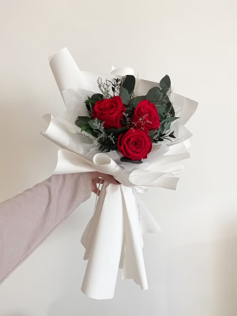 厄瓜多永生玫瑰/情人節花束